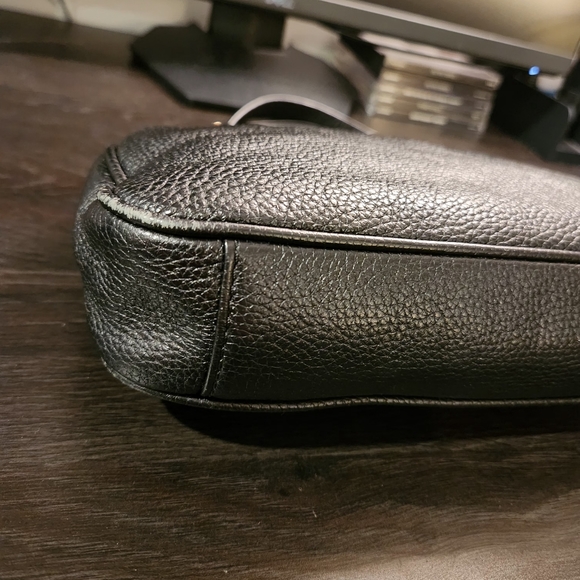 Michael Kors Fulton Shoulder Flap Bag - Picture 4 of 8